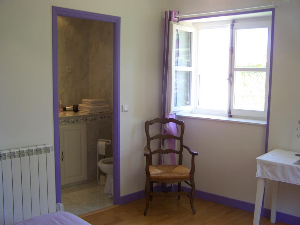 Bed and Breakfast Les Cigales Charols Номер фото