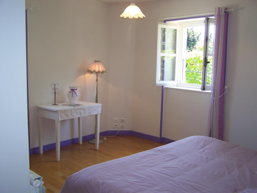 Bed and Breakfast Les Cigales Charols Номер фото