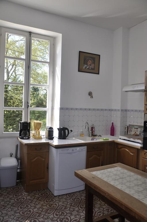 Bed and Breakfast Les Cigales Charols Екстер'єр фото